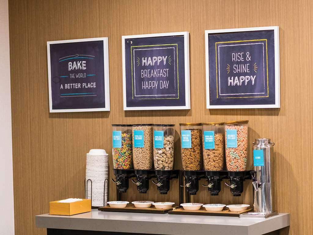Hampton Inn & Suites Erie Bayfront Экстерьер фото